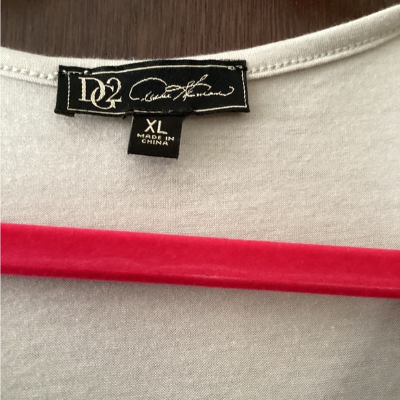 Layered tank - Picture 3 of 4